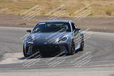 media/Sep-20-2025-Extreme Speed (Sat) [[1fcc23683c]]/Green (Private)/Session 3 (Offramp)/
